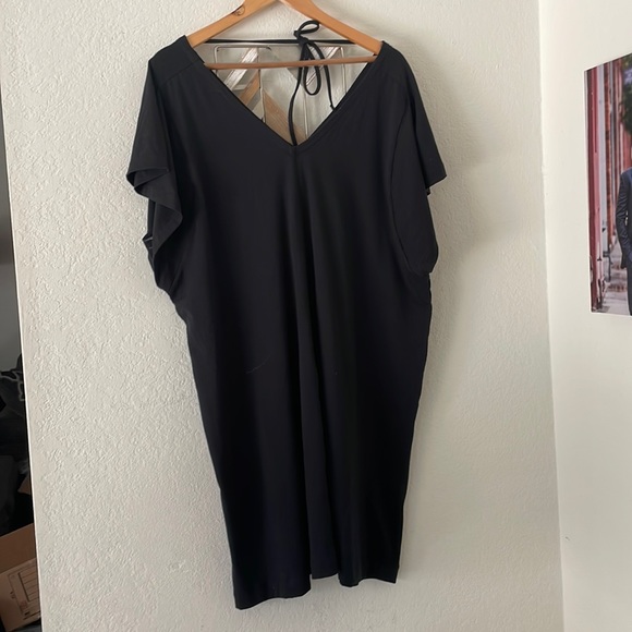 Free Assembly flounce sleeve dress - Picture 4 of 11